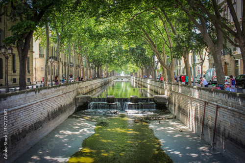 les guais du jardins de la fontaine à nîmes