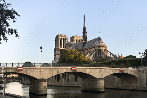 Notre Dame de Paris © mrced1