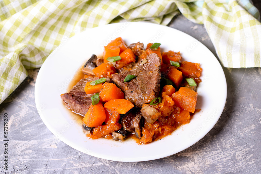 Delicious modern meat stew with vegetables Delicious modern meat stew with vegetables