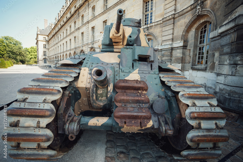 Tank stands before Army Museum in Paris