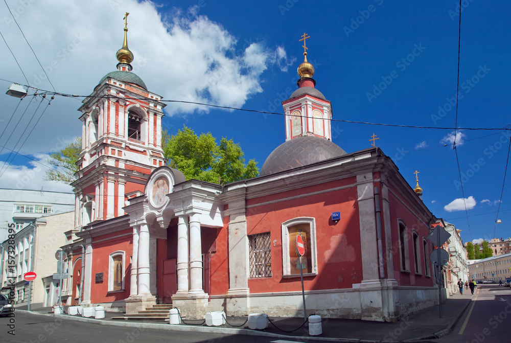 Obraz premium Church of St. Nicholas in Podkopayevsky Lane in the Moscow