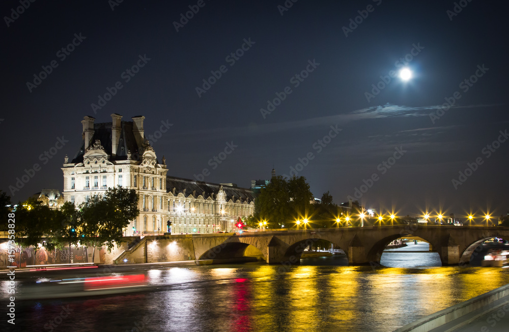 paris in night