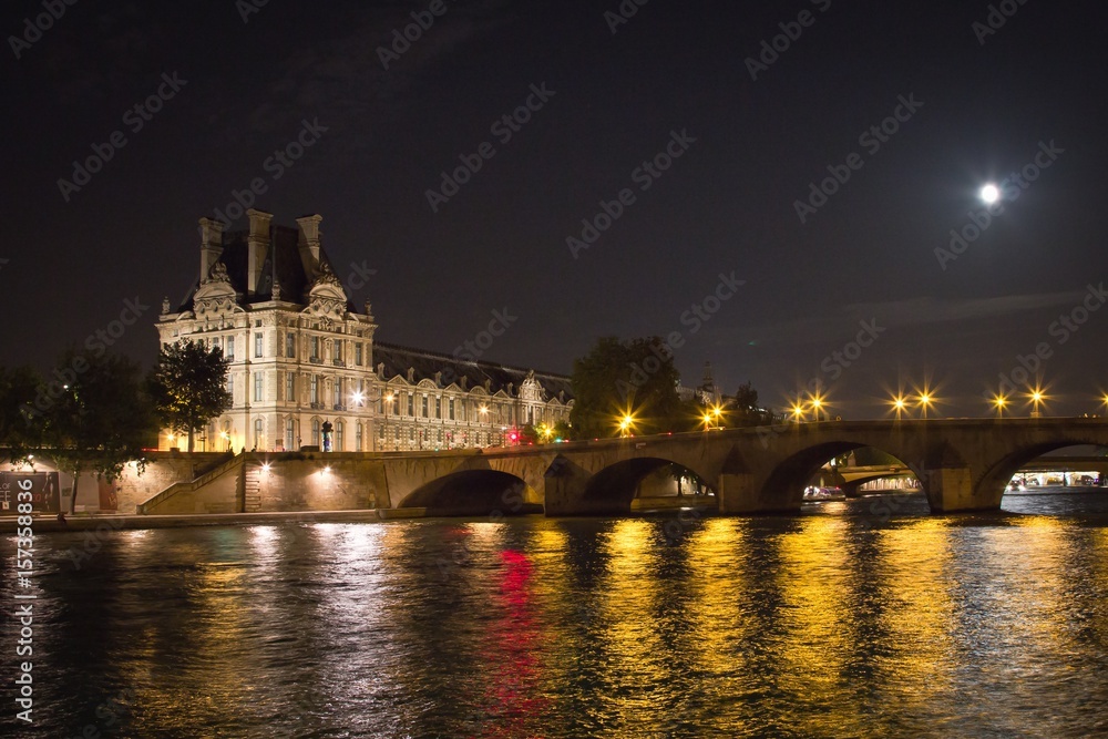 paris in night