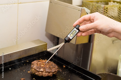 Preparing delicious hamburger patty