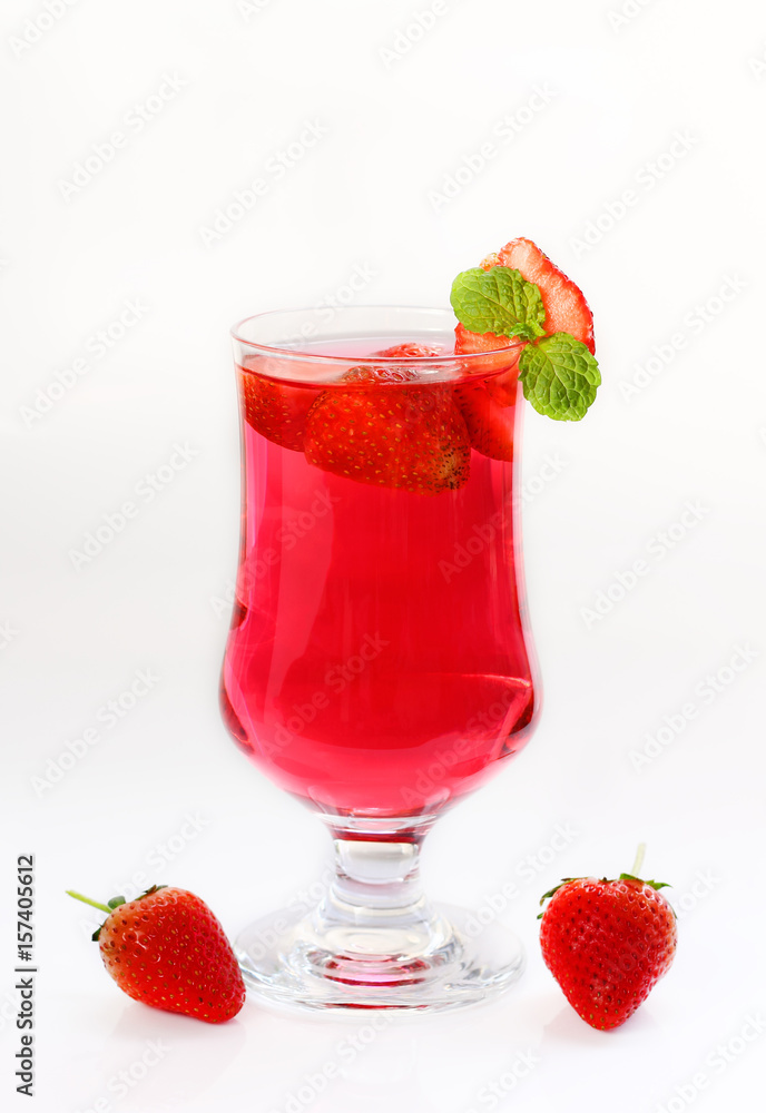 Strawberry juice is nature fresh. Strawberry juice is nature fresh.