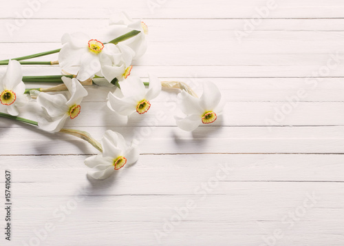 Fototapeta Naklejka Na Ścianę i Meble -  narcissus on wooden background