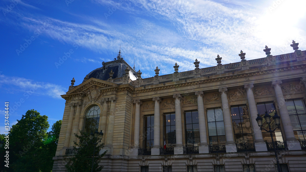 Obraz premium Photo of famous Petit Palais on a spring morning, Paris, France