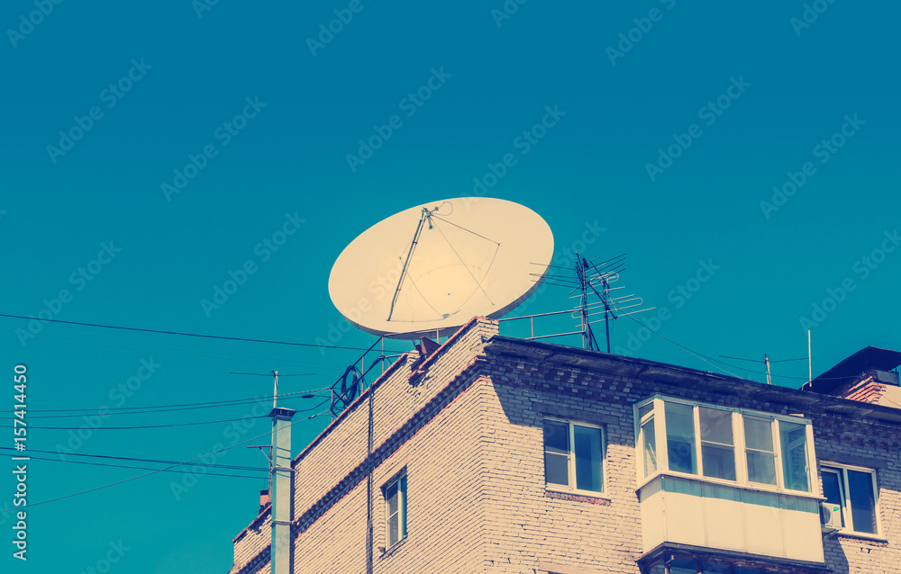 conceptual of satellite and antenna StockFoto Adobe Stock