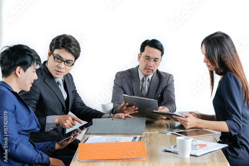 Wallpaper Mural Portrait Of Multiracial Businesspeople Brainstorming In Meeting Torontodigital.ca