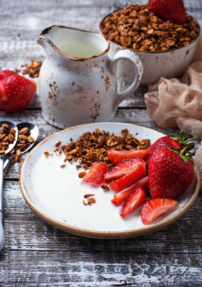 Granola with yogurt and strawberries Granola with yogurt and strawberries