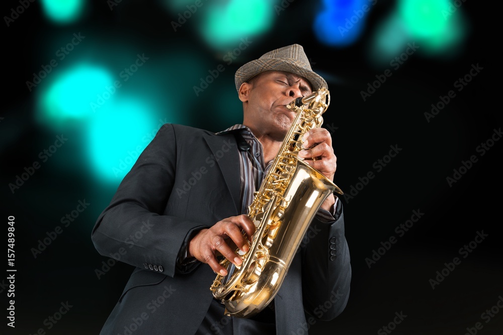 Naklejka premium Saxophonist.