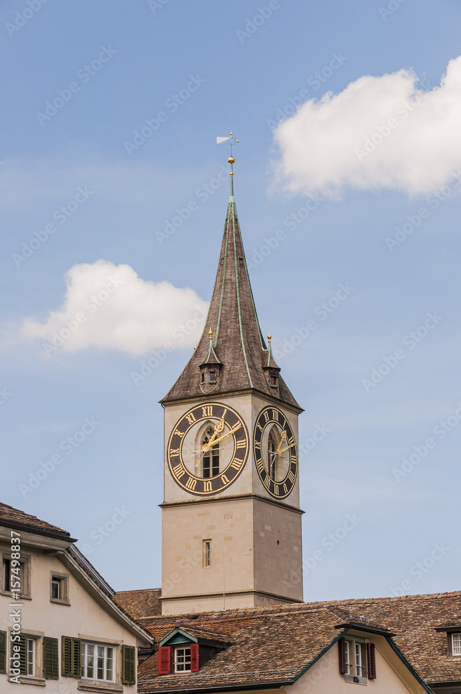 Zürich, Stadt, Altstadt, St. Peter, Kirche, Kirchturm, Lindenhof, Limmat, Limmatquai, Fluss, Niederdorf, Altstadthäuser, Frühling, Sommer, Schweiz Zürich, Stadt, Altstadt, St. Peter, Kirche, Kirchturm, Lindenhof, Limmat, Limmatquai, Fluss, Niederdorf, Altstadthäuser, Frühling, Sommer, Schweiz