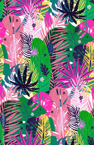 Seamless exotic pattern with mottled tropical palm leaves, summer background....