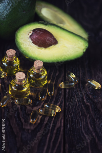 Oil of avocado and fish oil