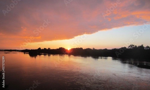 Sunset Muides s  Loire