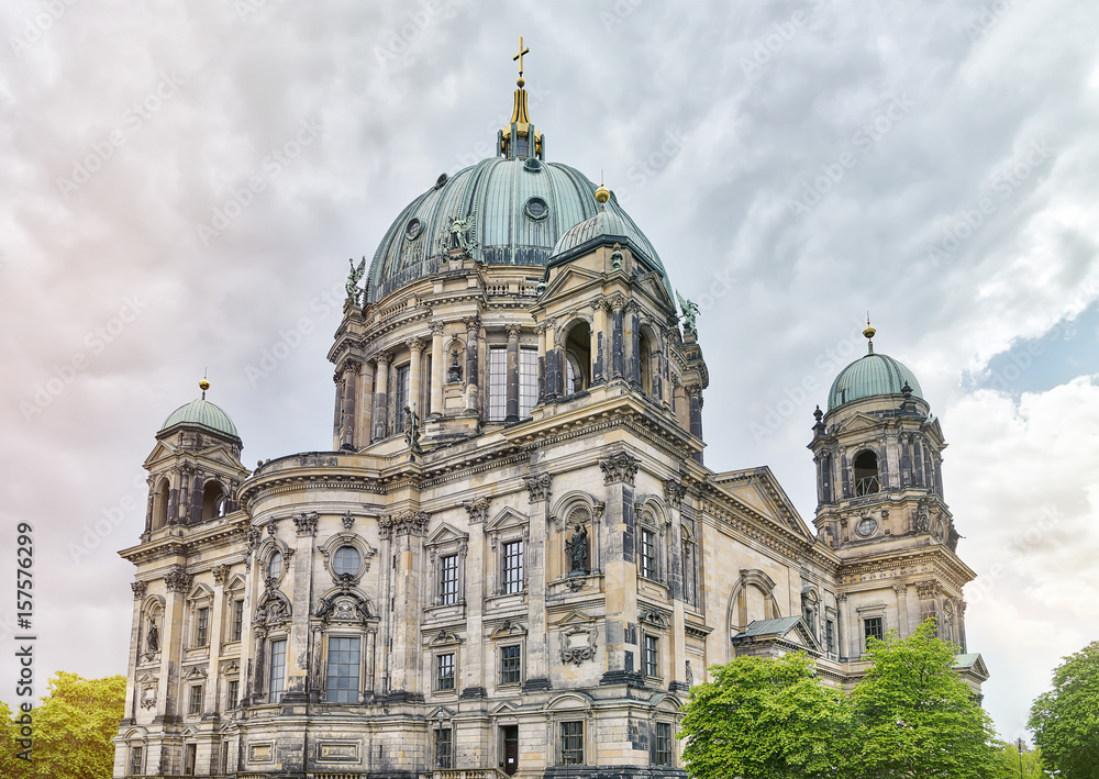 HDR shot of the Berliner Dom with trees
