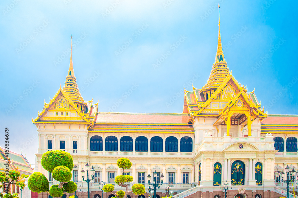 Fototapeta premium The Main Hall of Royal Grand Palace at Wat Phra Kaew, Grand Palace, Bangkok, Thailand.