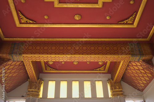 Wallpaper Mural Royal umbrella over Buddha statue Torontodigital.ca