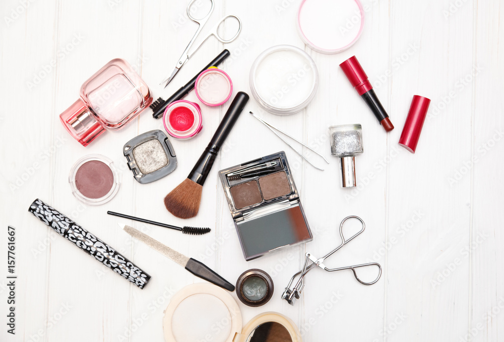 Accessories for women's beauty Accessories for women's beauty