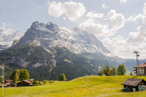 Wallpaper Mural Grindelwald, Dorf, Alpen, Eiger, Eigernordwand, Kleine Scheidegg, First, Wanderweg, Schweizer Berge, Frühling, Sommer, Schweiz Torontodigital.ca