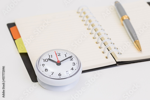 Wallpaper Mural Clock and notebook Torontodigital.ca