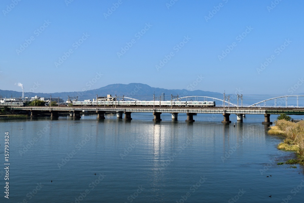 瀬田川の鉄橋 瀬田川の鉄橋