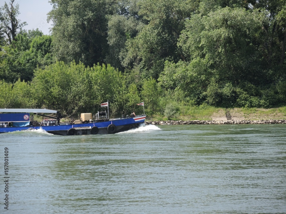 Obraz premium Rheinschifffahrt