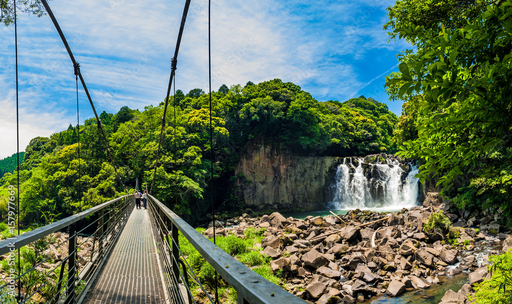 Fototapeta premium 関之尾の滝_宮崎県都城