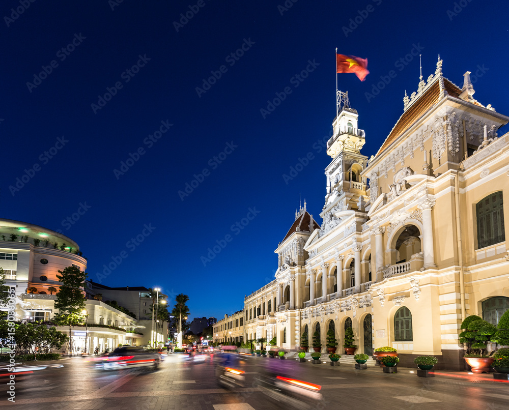 Obraz premium Night traffic in Ho Chi Minh City in Vietnam