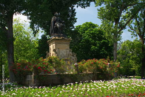 Denkmal Joost van den Vondels im Vondelpark in Amsterdam photo