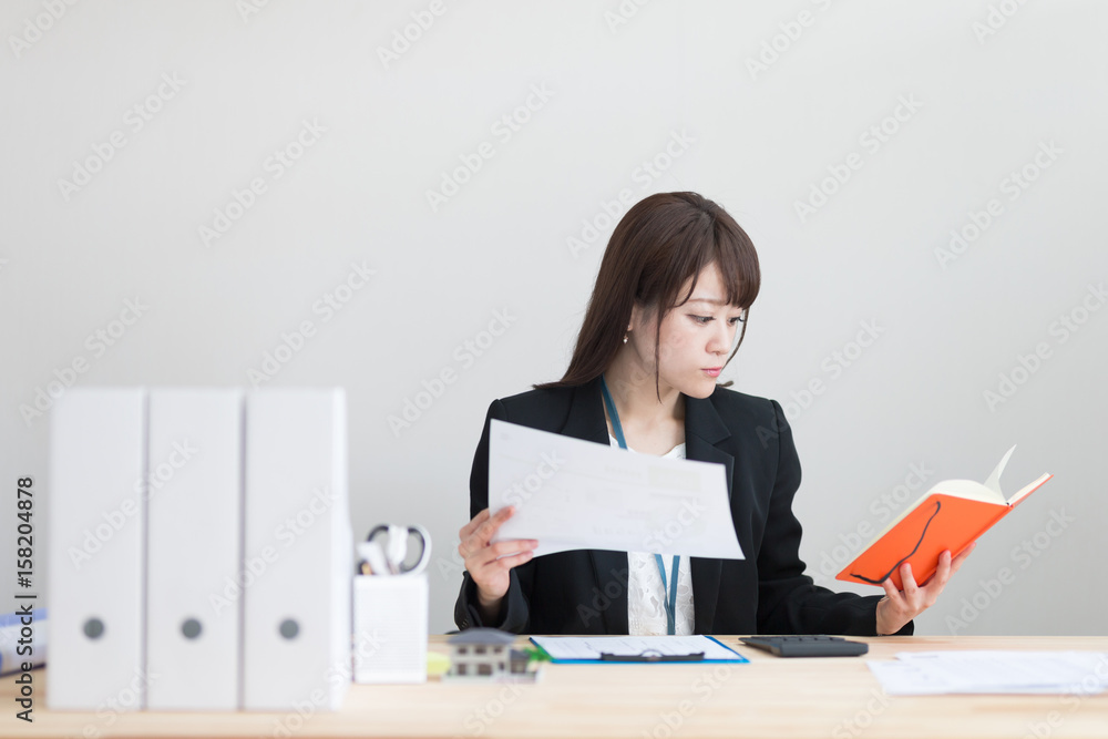 デスクワーク・OL