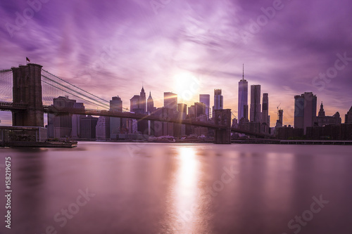 Manhattan Skyline with Brooklyn Bridge © Felix Pergande