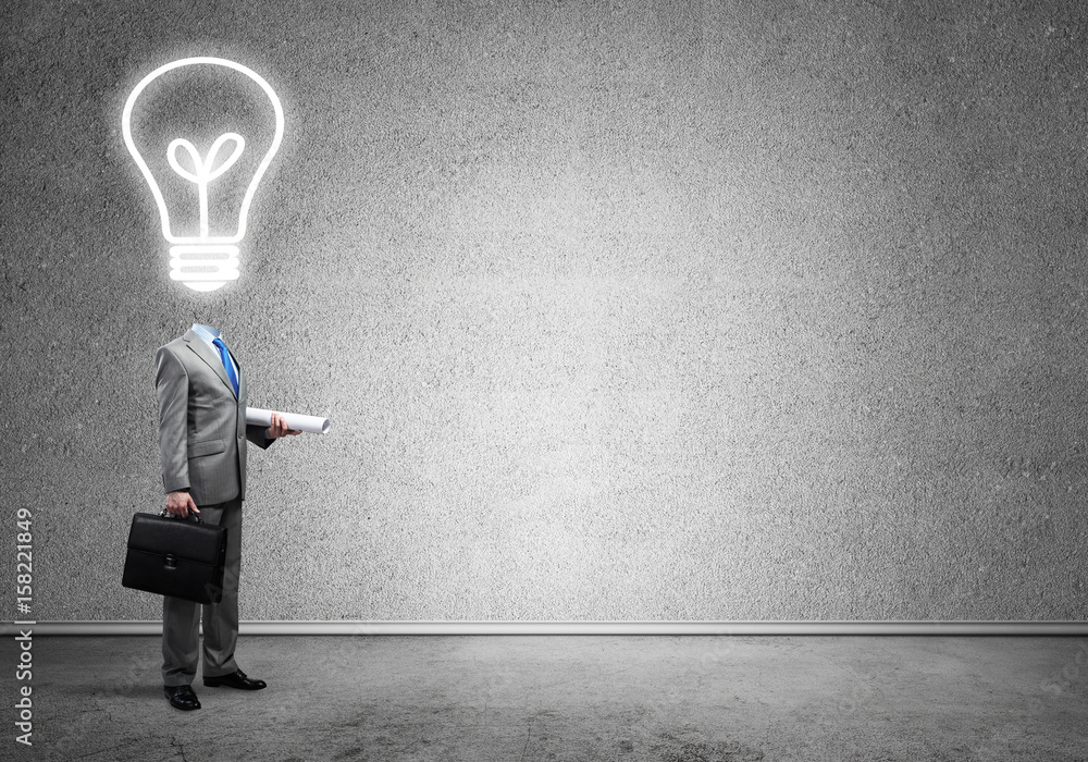 Obraz premium Bulb headed businessman