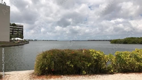 Wallpaper Mural Time Lapse - Panning Up/Right Torontodigital.ca