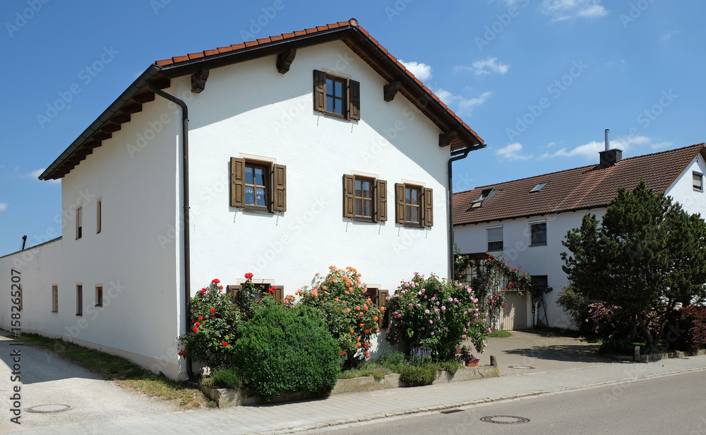 Obraz premium Historisches Bauwerk in Adelschlag