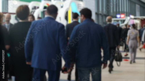 Wallpaper Mural Time lapse. Anonymous crowd of walking businesspeople Torontodigital.ca