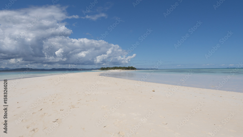 Spiaggia nell'isola di Nosy Iranja, Madagascar
