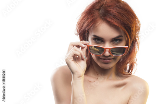 the redhead girl in sunglasses type 5