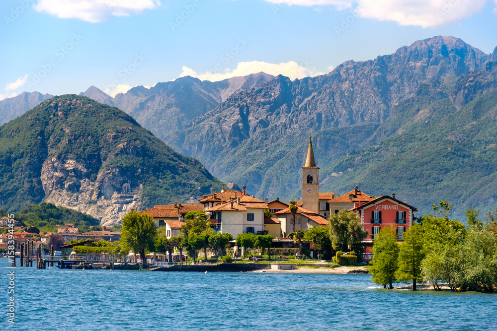 Isola dei Pescatori (Fishermen’s Island) on Lake Maggiore, Stresa village, Piedmont region, Italy