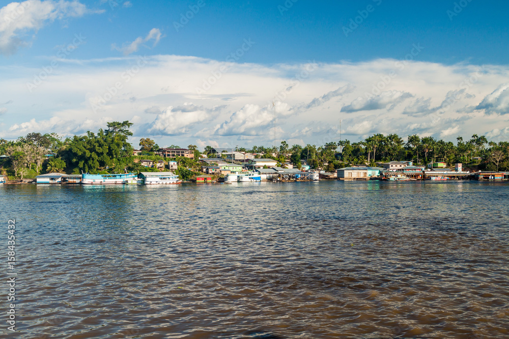 Naklejka premium View of a port in Jutai town, Brazil.