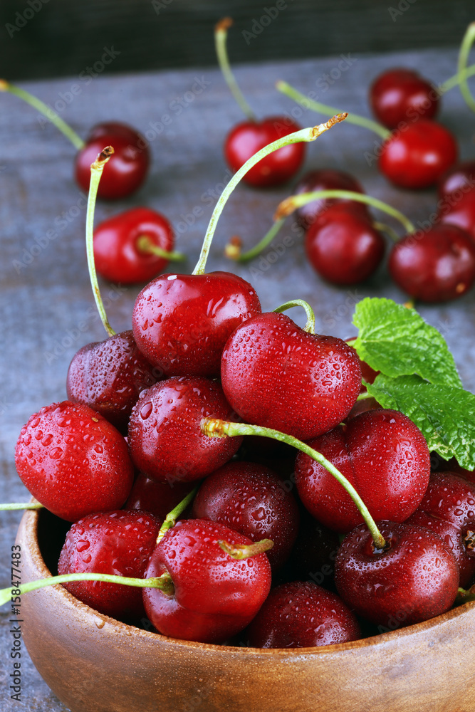 Cherry bowl with sweet cherries with leaf Cherry bowl with sweet cherries with leaf
