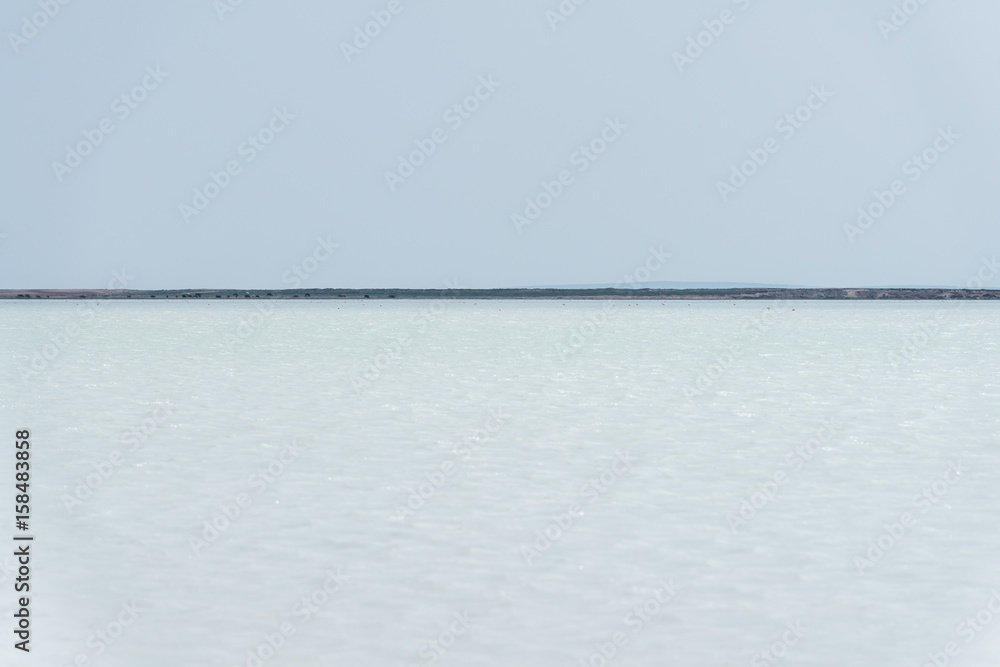 Naklejka premium Minimalistic scene with a clear sky