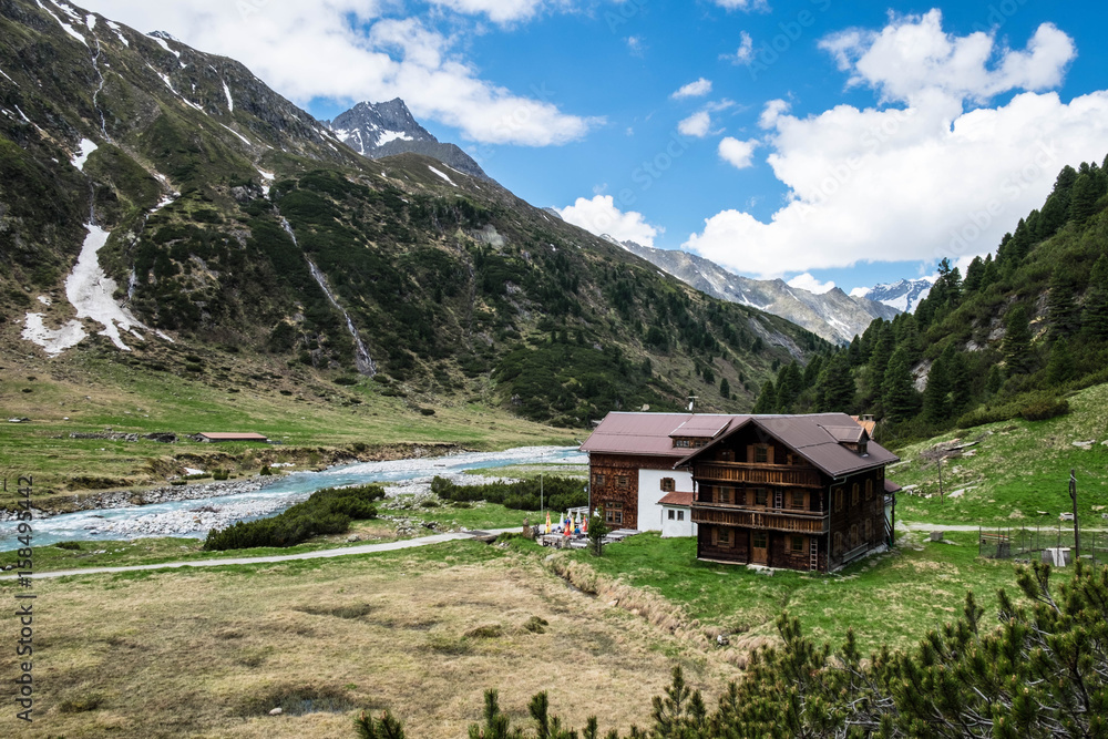 Alpenhütte in Tirol