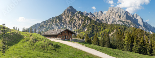 Konstfotografi Alpine hut in the Austrian mountains