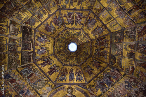 Kuppel des Baptisteriums in Florenz von Innen, Mosaik, gold