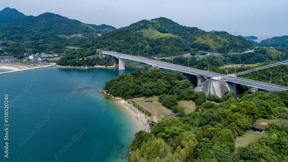 見近島の海水浴場(しまなみ海道) 見近島の海水浴場(しまなみ海道)