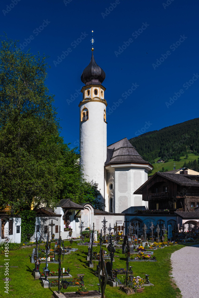 Obraz premium Friedhof Innichen San Candido Südtirol