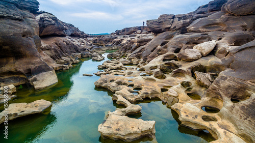 3000 bok unseen beautiful rock of Mekong