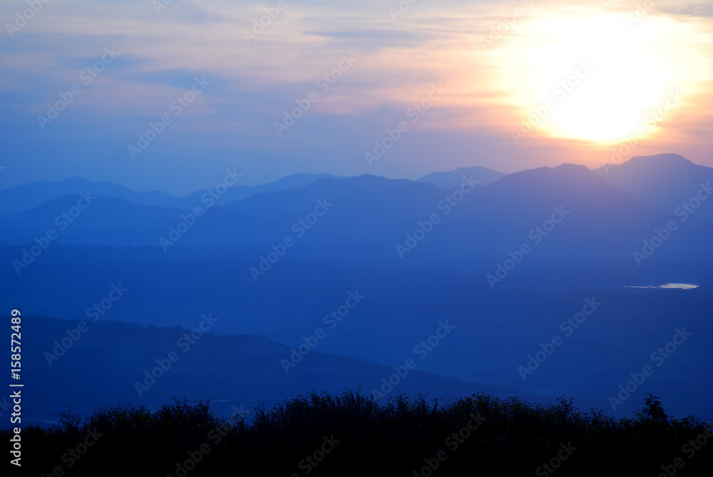 Obraz premium Mountain view, mountain landscpae at sunset or sunrise