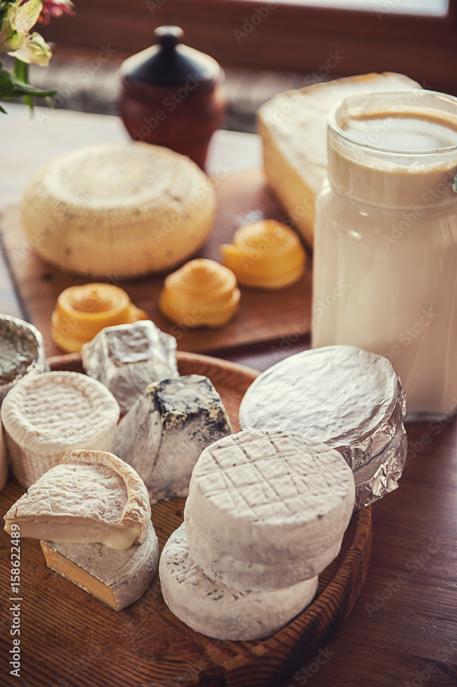 Fototapeta premium Set of different cheese